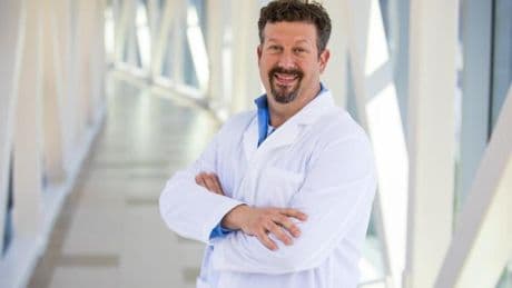 El aviso del doctor Rudolph, experto en nutrición: "Abusar del aceite de oliva engorda más que tomar cualquier otra grasa"