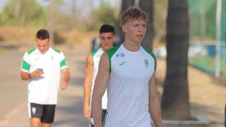 El Córdoba CF cede al extremo George Andrews al histórico CE Europa