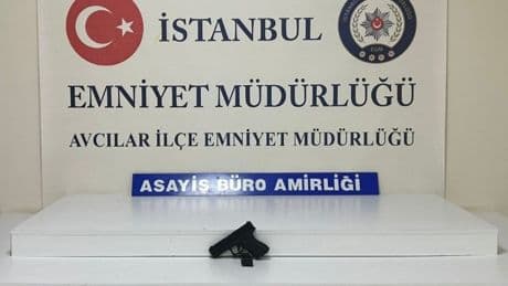Avcılar'da iki kişiyi yaralayan saldırgan yakalandı