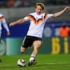 Bundesliga-Legende: Frank Mill ist tot – Ex-Nationalspieler stirbt mit 67 Jahren