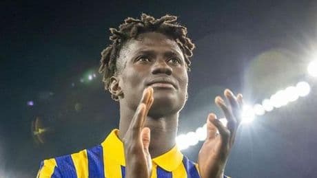 Beşiktaş 2 milyon Euro veriyor, DAC ise 3 milyon Euro'da ısrarcı!