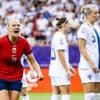 Fußball-EM in der Schweiz: Eigentor und frecher Heber: Norwegen fast im Viertelfinale