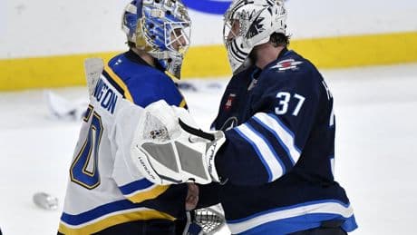 After some 1st-round struggles, Jets goalie Hellebuyck gets clean slate against Stars