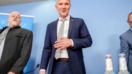 AfD gegen Verfassungsschutz: Höcke und Urban legen Gutachten gegen Beobachtung vor