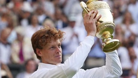 Sinner exorciza sus recuerdos para vencer a Alcaraz y levantar su primer Wimbledon