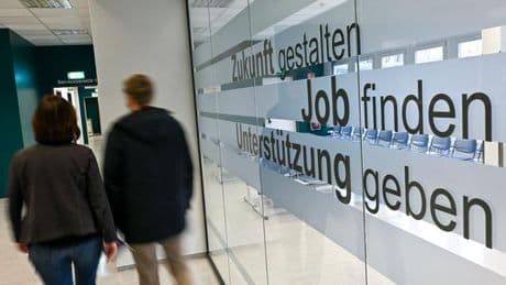 Arbeitslosigkeit: Langzeitarbeitslose erhalten gezielten Beistand
