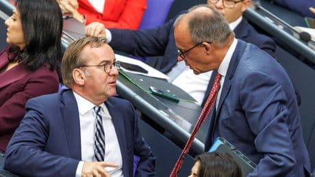 So viel verdienen Minister während des Jobs – und wenn sie diesen verlieren