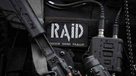 Après avoir tiré à plusieurs reprises sur la police, un forcené armé interpellé par le Raid près de Montpellier