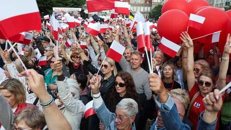 En Pologne, l’avenir suspendu de Donald Tusk