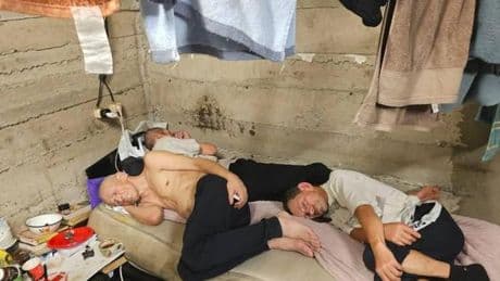 A la frontière russo-géorgienne, l’impasse humanitaire d’ex-prisonniers ukrainiens extradés de Russie