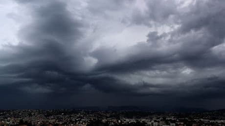 Orages et pluie-inondation: huit départements placés en vigilance orange ce samedi