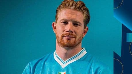 "No soy un rey, solo soy un futbolista"