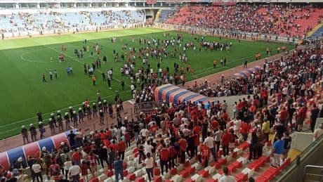 Stadyumlara giriş artık TC kimlik kartıyla yapılacak