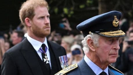 Asesores de Carlos III y del príncipe Harry se reúnen en secreto en el primer paso para la reconciliación familiar