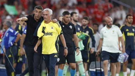 Fenerbahce-Lazio, decide Kahveci: il gesto tra Mourinho e Sarri a fine partita
