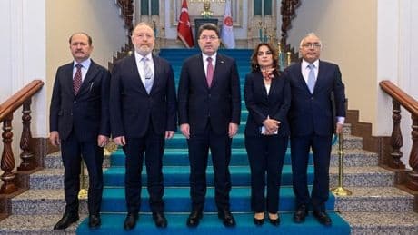 DEM heyeti, Adalet Bakanı Tunç'la görüşecek