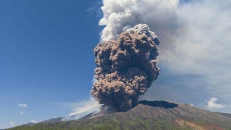 Latest Foreign Office travel advice on Italy and Sicily as Mount Etna erupts
