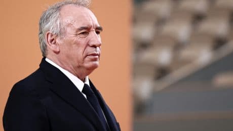Vote de confiance: François Bayrou mise sur le dialogue avec les partis