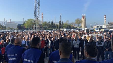 Evrensel'in manşeti | TÜPRAŞ’ta öfke büyüyor