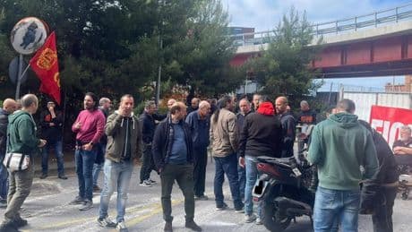 Ex Ilva, Orlando: evitare lo stallo, il governo la nazionalizzi