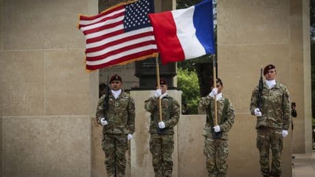 Erinnerung an den D-Day: Frankreich und USA würdigen Mut der alliierten Soldaten