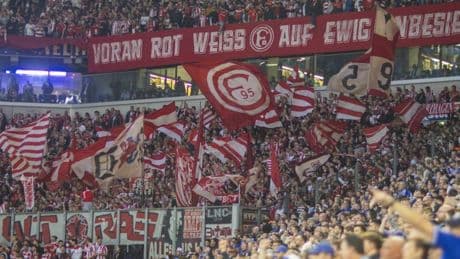 Vor dem Duell am Samstag: Ultras von Fortuna und Schalke rufen zu besonderen Aktionen auf