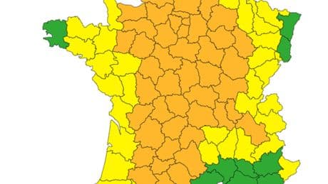 Orages et canicule : 49 départements en vigilance orange