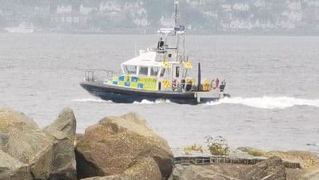 Major water search for man who fell from ferry in Dunoon suspended
