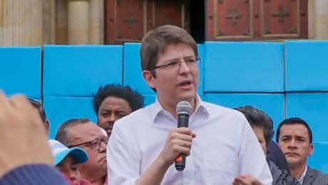 Muere el senador Miguel Uribe Turbay por el atentado que sufrió en junio