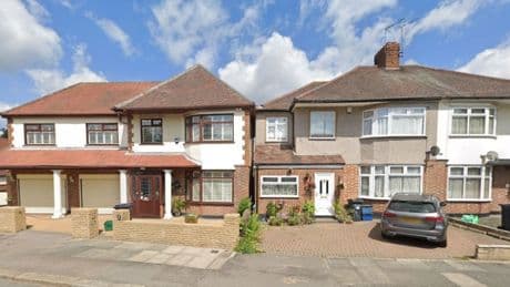 Neighbours locked in ‘ridiculous’ 7-year war over garden HOSE on tiny strip of land between 2 homes