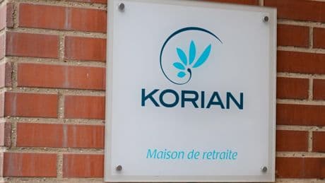 Saint-Étienne : des vidéos de résidents d’un Ehpad filmés sur leur lit de mort, à demi-nus ou humiliés, publiées en ligne par une salariée