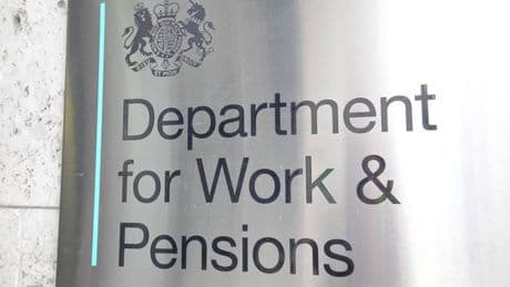 Two groups of people 'need to apply' for £300 DWP winter fuel payment