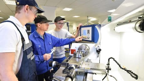 «Tout le monde est reposé mais anxieux» : la rentrée des chefs d’entreprise sous haute tension