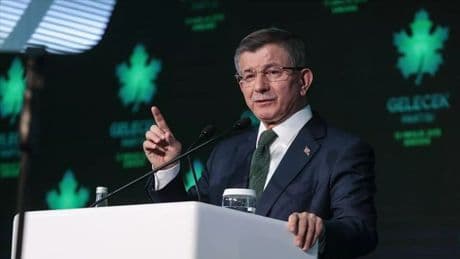 Davutoğlu’ndan Trump’ın İran'ı vurmasına sert eleştiri: NATO, pasif bir gözlemciye dönüştü
