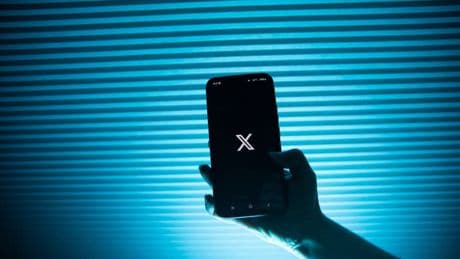 Pourquoi X limite l'affichage de contenus pornographiques dans l'Union européenne
