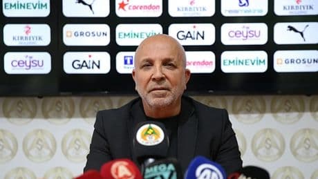 Hasan Çavuşoğlu: "Kümede kalabileceğimiz seviyeye kendimiz gelmeliyiz''