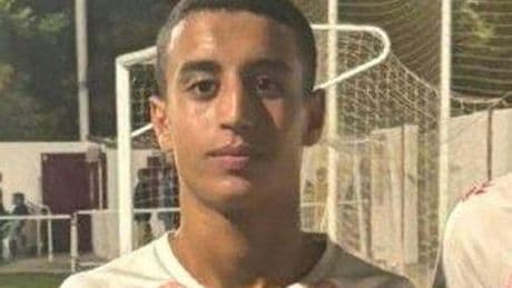 Muere Jawad El Allam, joven futbolista del Lorca Deportiva, tras saltar al agua desde las rocas en una playa de Almería