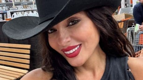 Family of Canadian woman detained by ICE pleads for her release