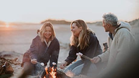 Kampvuurtje? Zo krijg je rookgeur uit je kleding