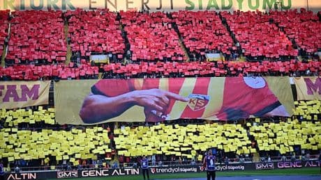 Kayserisporlu taraftarlardan Galatasaray maçına yoğun ilgi