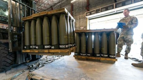 Ukraine-Krieg: USA drosseln Waffenlieferungen an die Ukraine