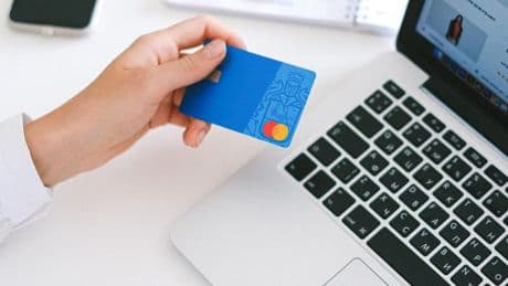 C'est quoi le "FormJacking", cette arnaque qui peut vider votre compte bancaire?