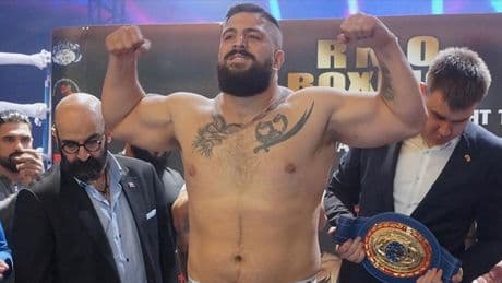 Ağır sıklet boks şampiyonu Umut Camkıran, ünvanını korudu