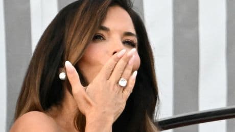 Everything to know about the life and career of Lauren Sánchez, Jeff Bezos' wife