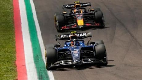 Clasificación final del GP de Emilia Romagna de F1, con Sainz 8º y Alonso, 11º