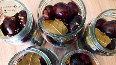 Botulino, dove si trova? Dai salumi alle olive nere, consigli sugli alimenti e i comportamenti da tenere in cucina
