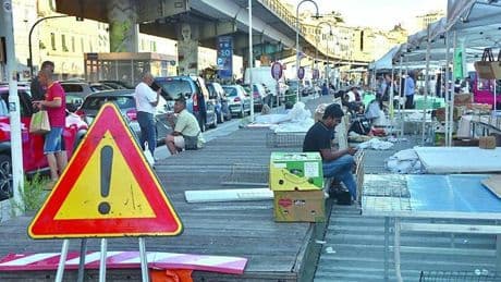Degrado e spaccio, intesa sulla Darsena: “Togliere la passerella per colpire i pusher”