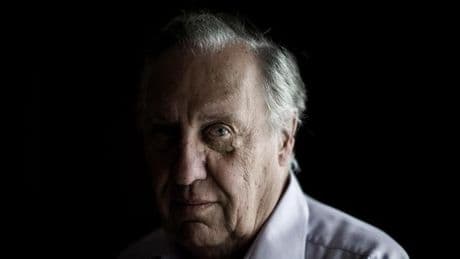 "Der Schakal": Britischer Schriftsteller Frederick Forsyth ist gestorben
