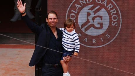 « Merci la France, merci Paris ! » : Roland-Garros a dit adieu à son roi Rafael Nadal