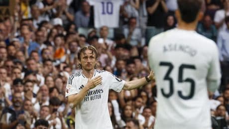 Real Madrid - Real Sociedad: despedidas y homenajes a Modric, Ancelotti y Lucas en el Bernabéu, en directo